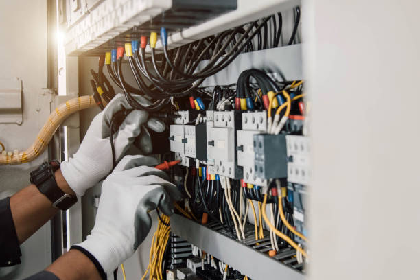 Best Affordable Emergency Electrician  in Albion, IL